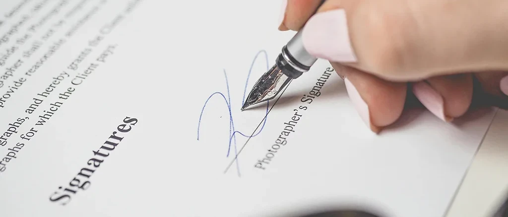 Contracts legal documents Australia